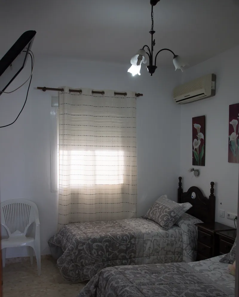Dormitorio adaptado y cálido de la residencia Fuente Clara